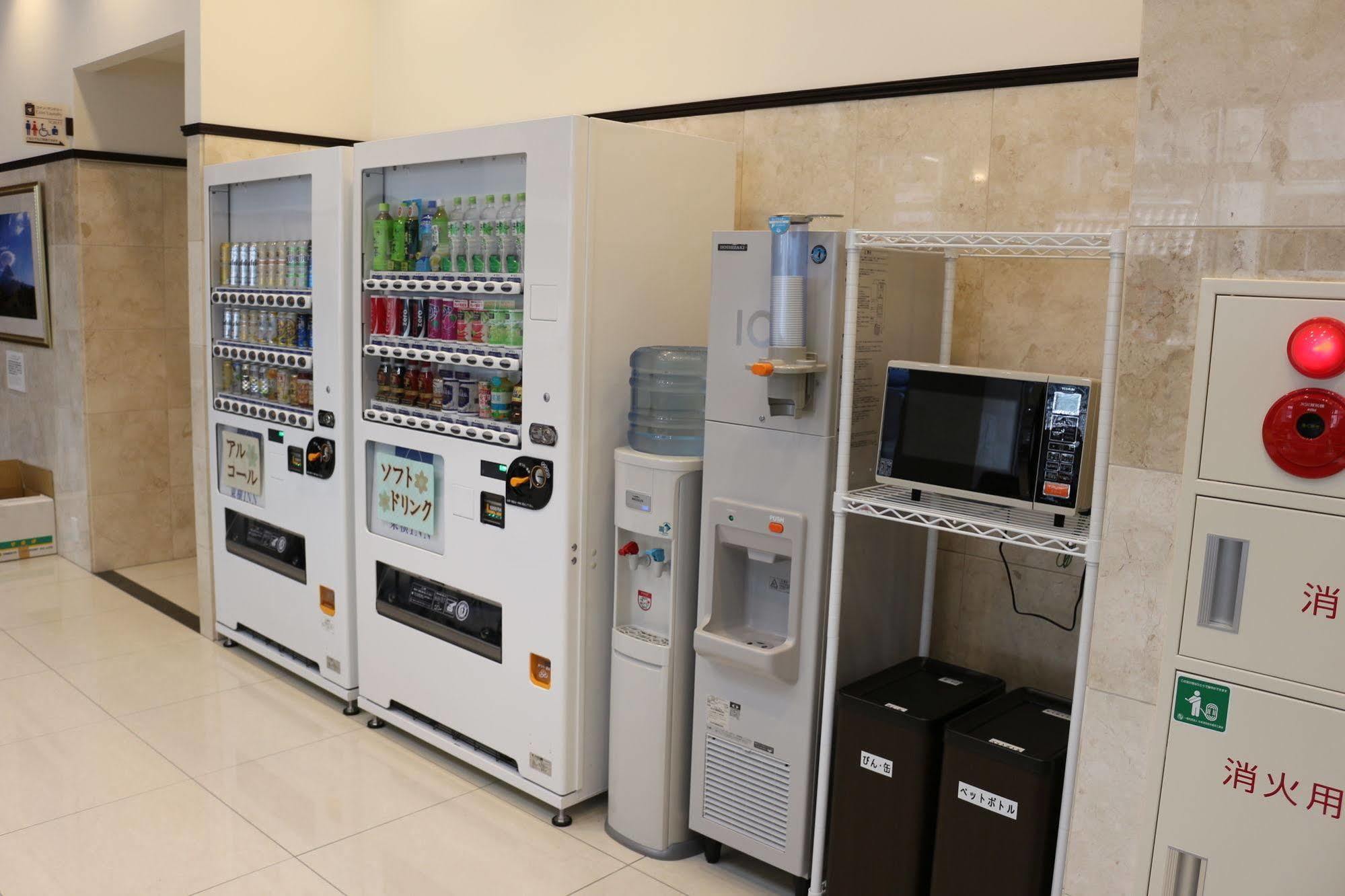 Toyoko Inn Shonan Hiratsuka Eki Kita Guchi No 2 Ngoại thất bức ảnh